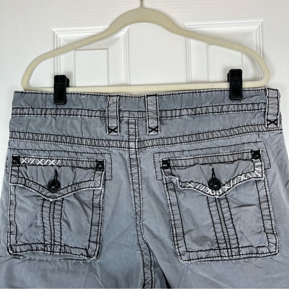 Rock Revival Men’s Embroidered Classic Cargo Shorts - Picture 6 of 9